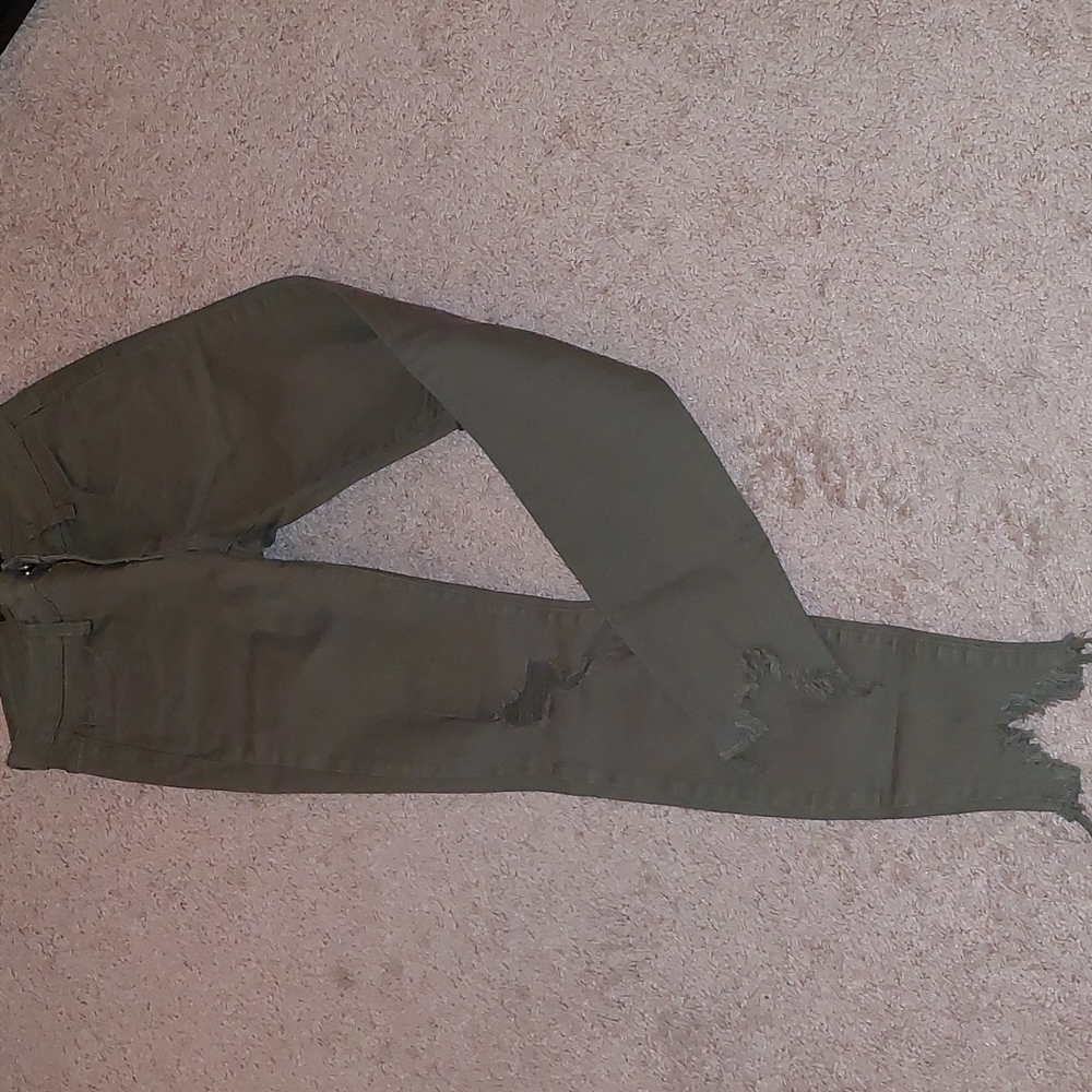 Cello Skinny Jeans Brand New Size 1 Inseam 26 Rise 8 inches